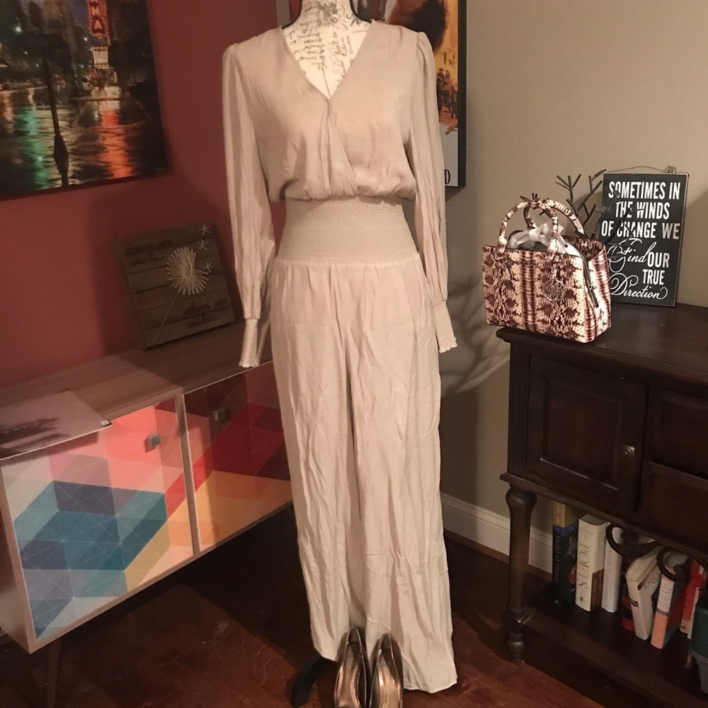 ♥️1 left♥️ Anthropologie Stacy wide leg jumpsuit - Picture 4 of 6